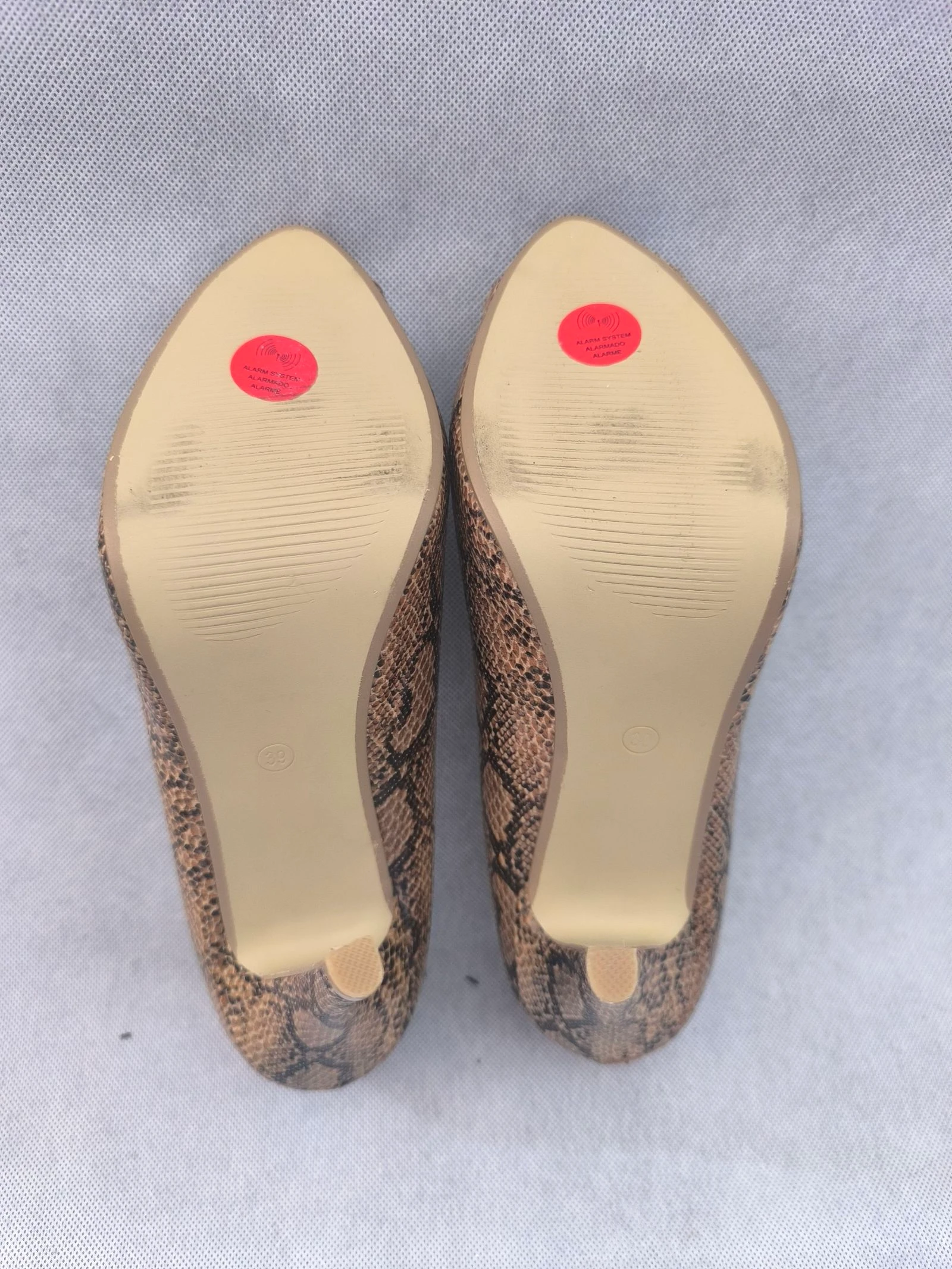 Chaussures à talon avec imprimé animal taille 39 – photo 4